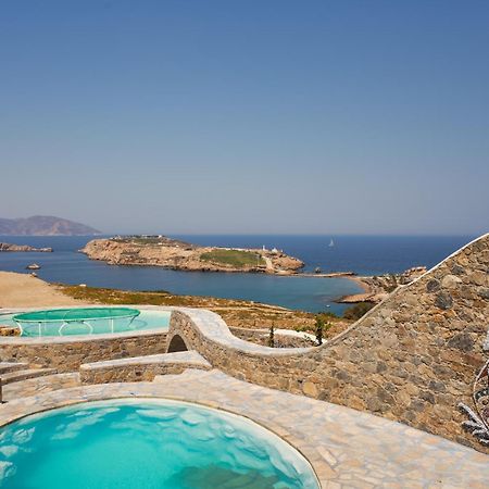 Agalia Luxury Suites Koumpara Εξωτερικό φωτογραφία