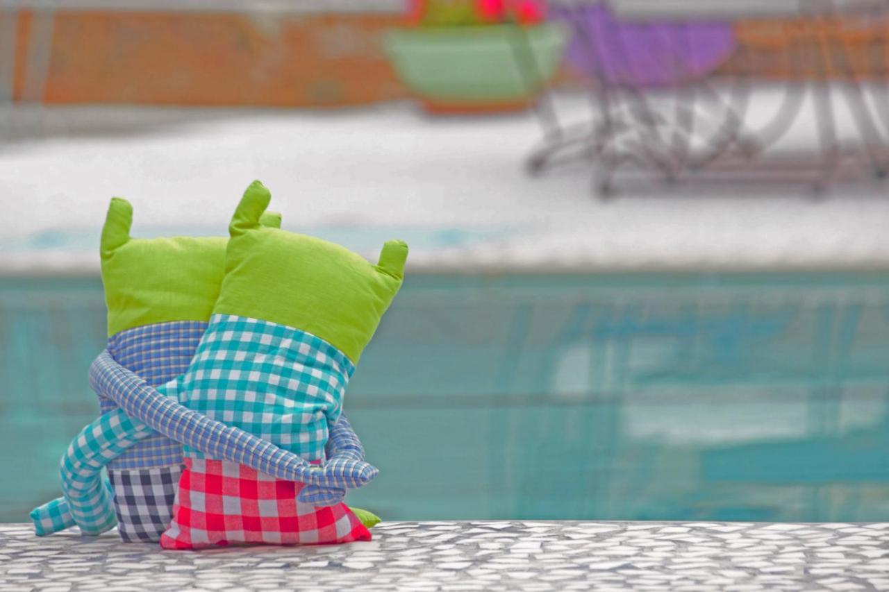 Agalia Luxury Suites Koumpara Εξωτερικό φωτογραφία