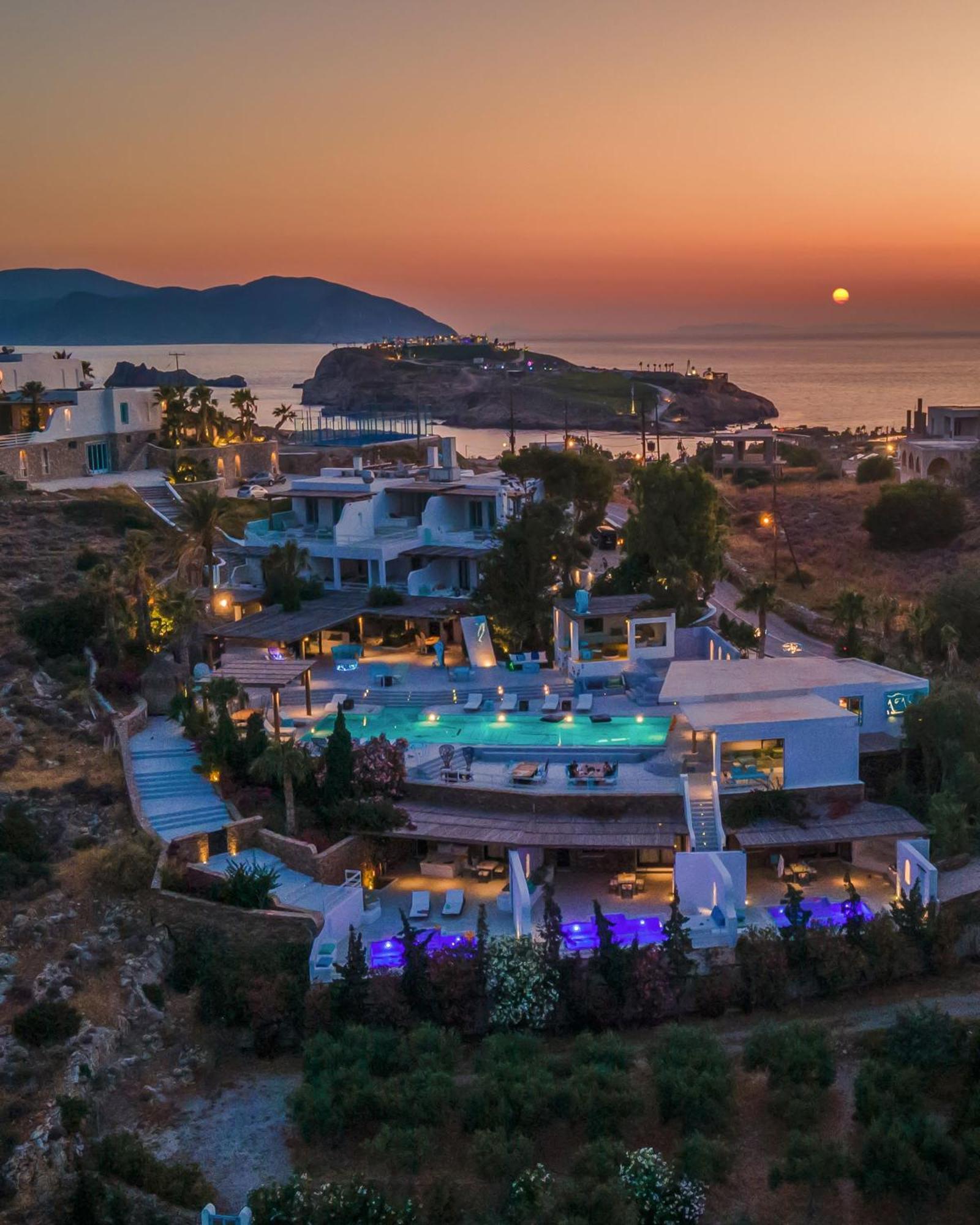 Agalia Luxury Suites Koumpara Εξωτερικό φωτογραφία
