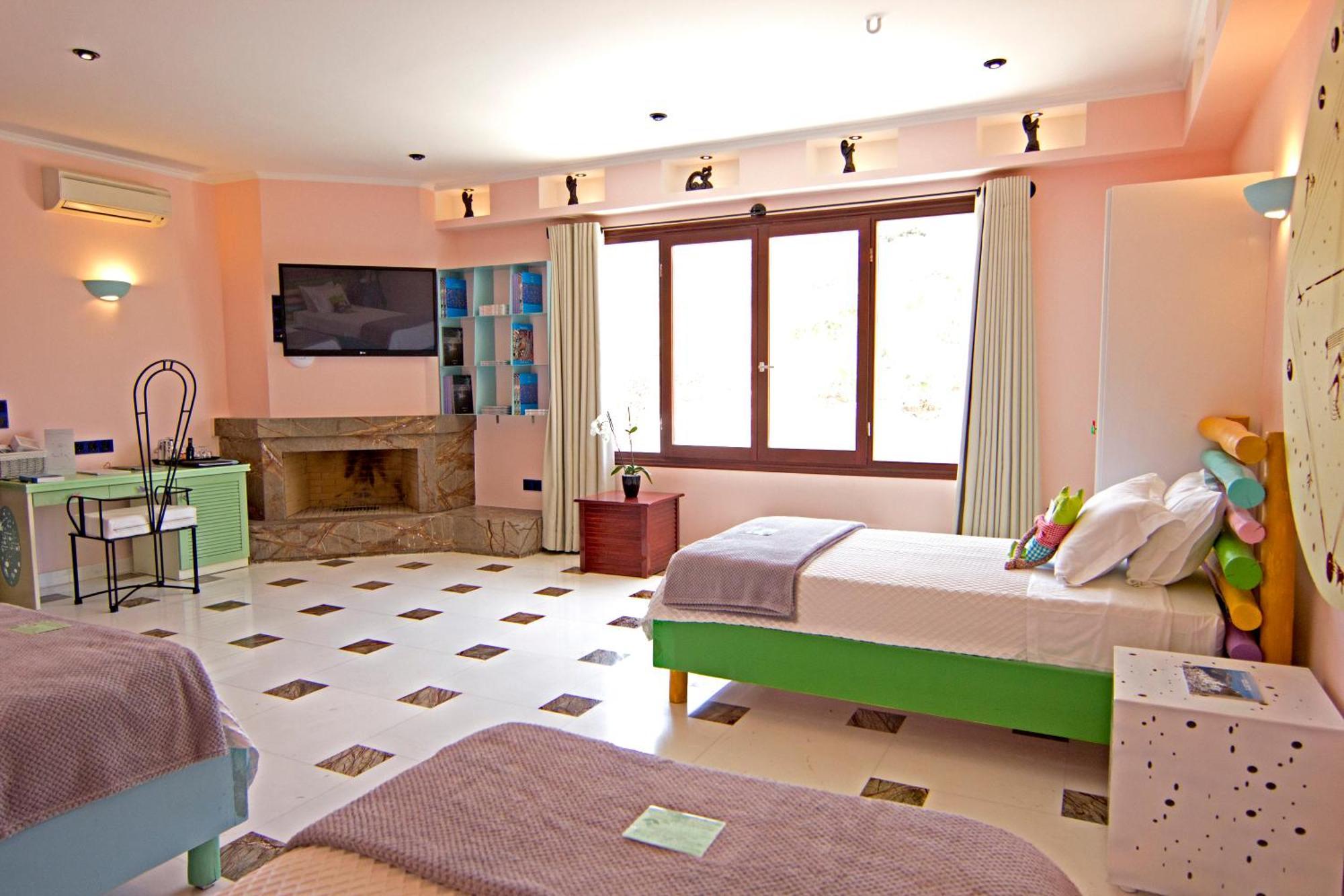 Agalia Luxury Suites Koumpara Δωμάτιο φωτογραφία